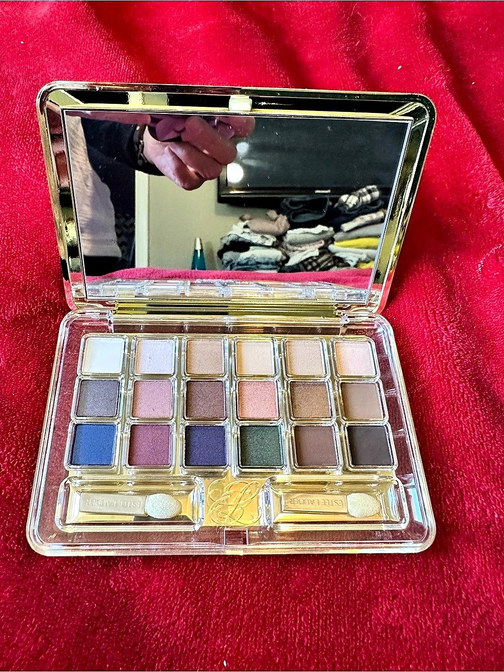 Estée Lauder Deluxe Eyeshadow Compact 18-Color Palette